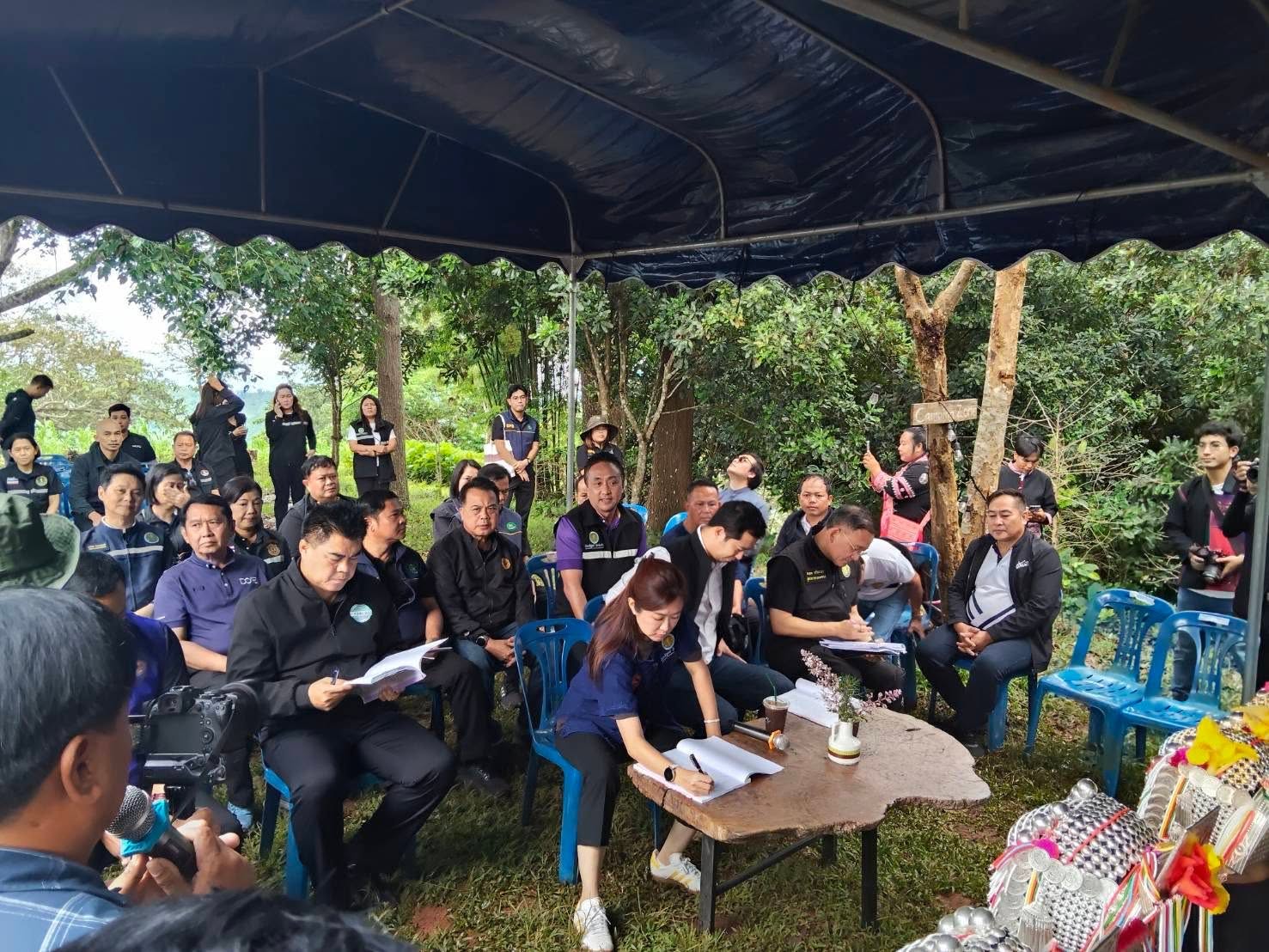 title - รองเลขาธิการ ส.ป.ก. ร่วมติดตามรัฐมนตรีช่วยว่าการกระทรวงเกษตรและสหกรณ์ (นางสาวปิยะรัฐชย์ ติยะไพรัช) ลงพื้นที่ตรวจราชการใน อำเภอเมือง จังหวัดเชียงราย